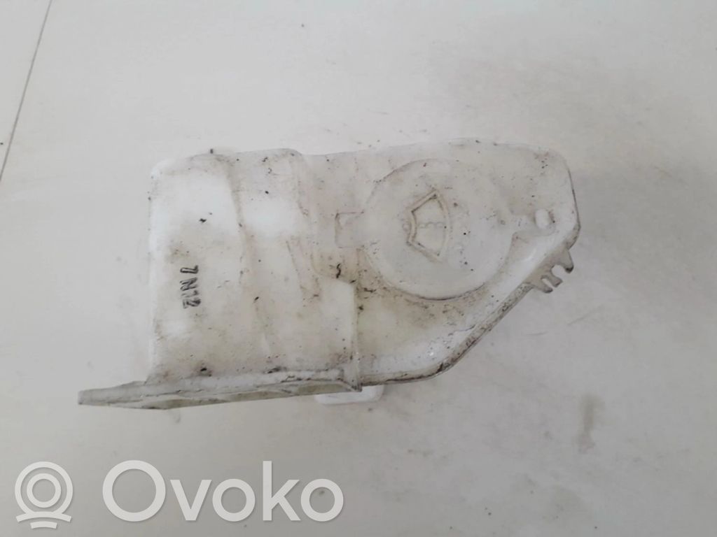 Mazda 323 Wischwasserbehälter 