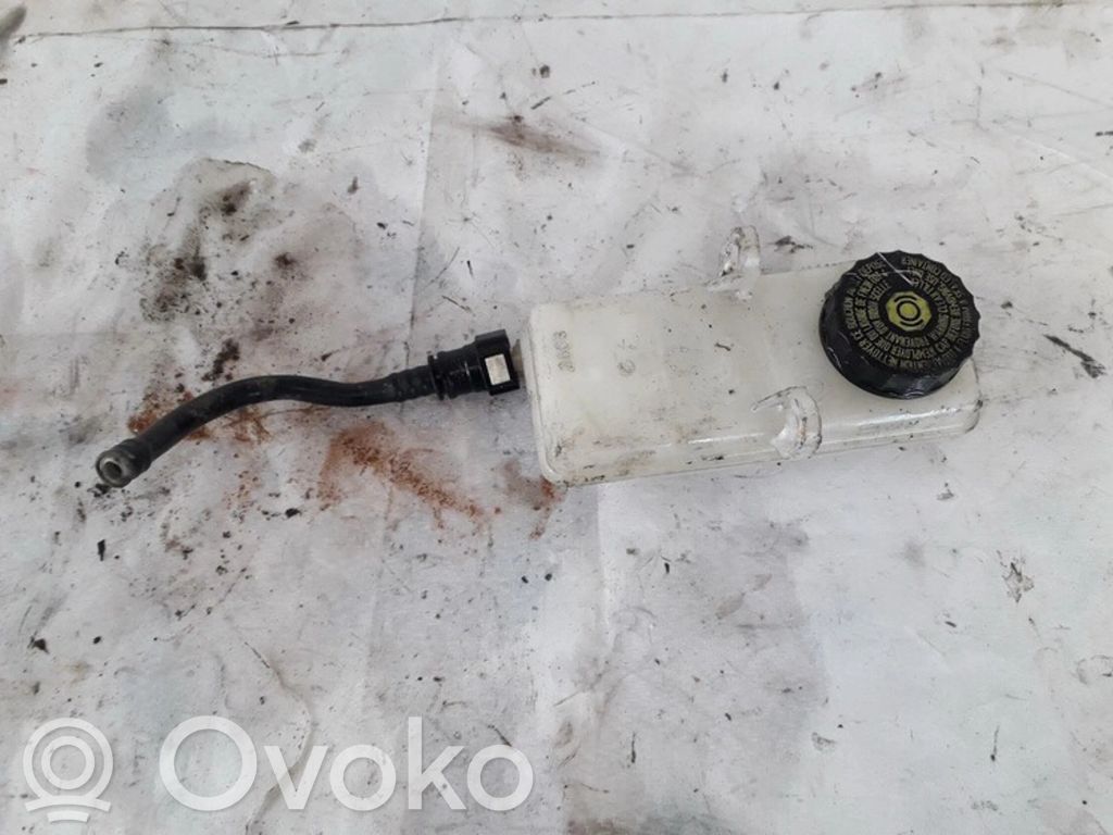 Peugeot 307 Serbatoio di compensazione del liquido del freno