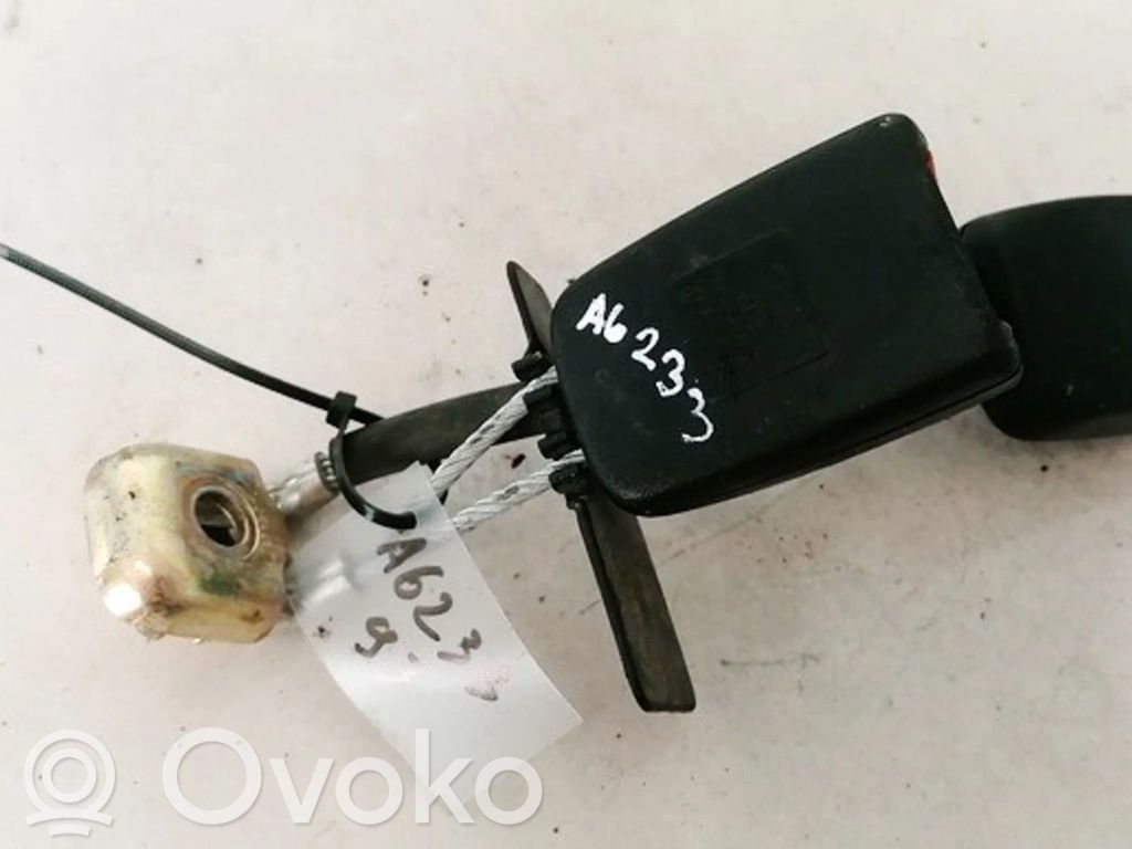Takaistuimen turvavyön solki   8D0857739,8D0857739