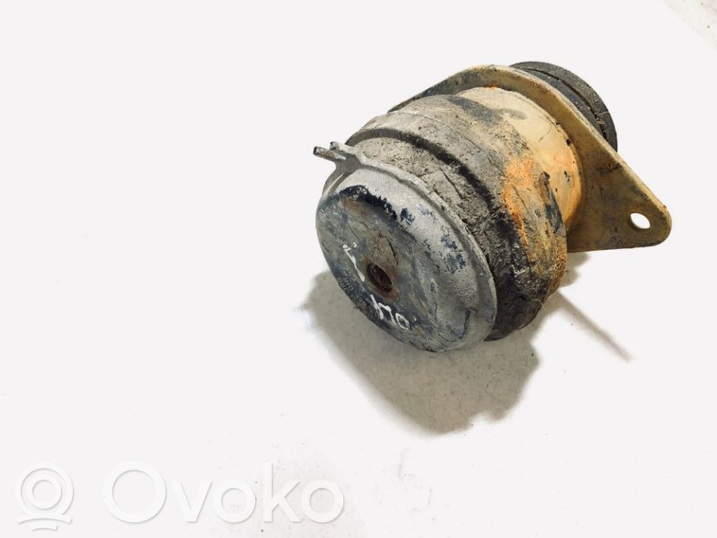 Volkswagen Golf III Suport tampon motor