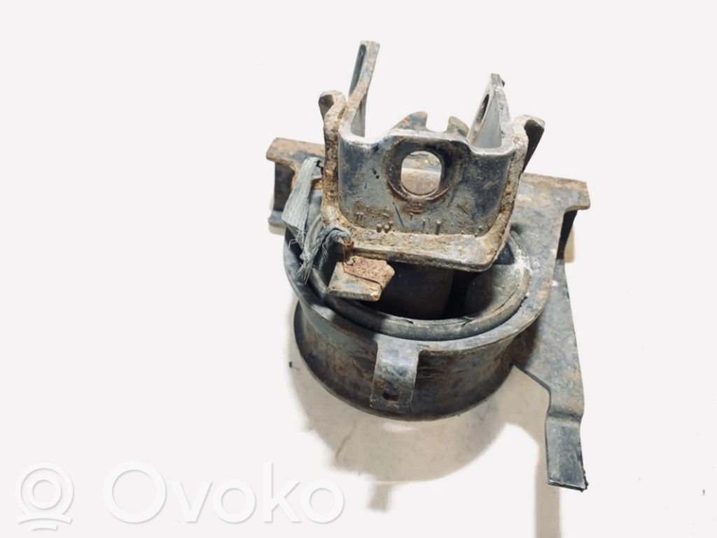 Engine mount bracket   4612746,4612393,4612367,4612393,4612746
