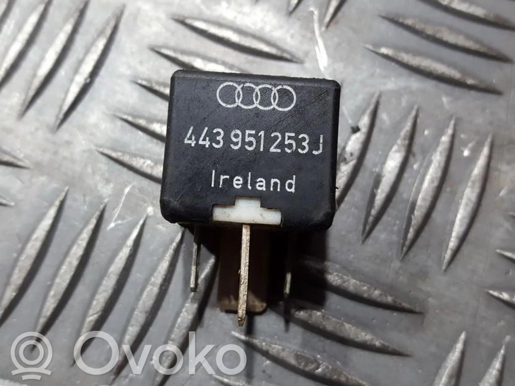 Volkswagen PASSAT B5 Altri relè