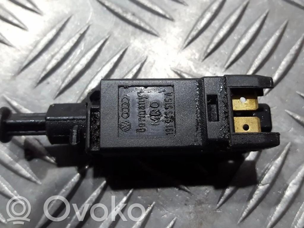 Volkswagen Golf III Interruttore del pedale del freno