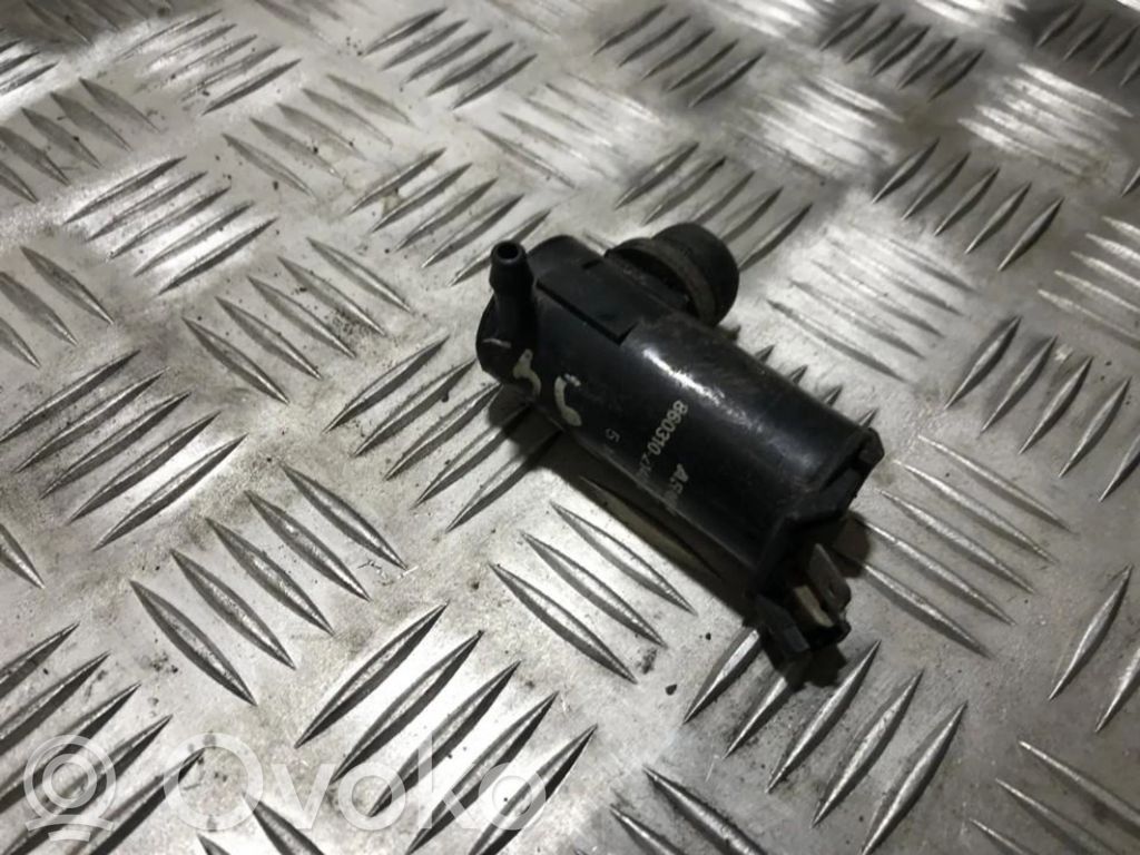 Mazda 626 Windscreen/windshield washer pump 