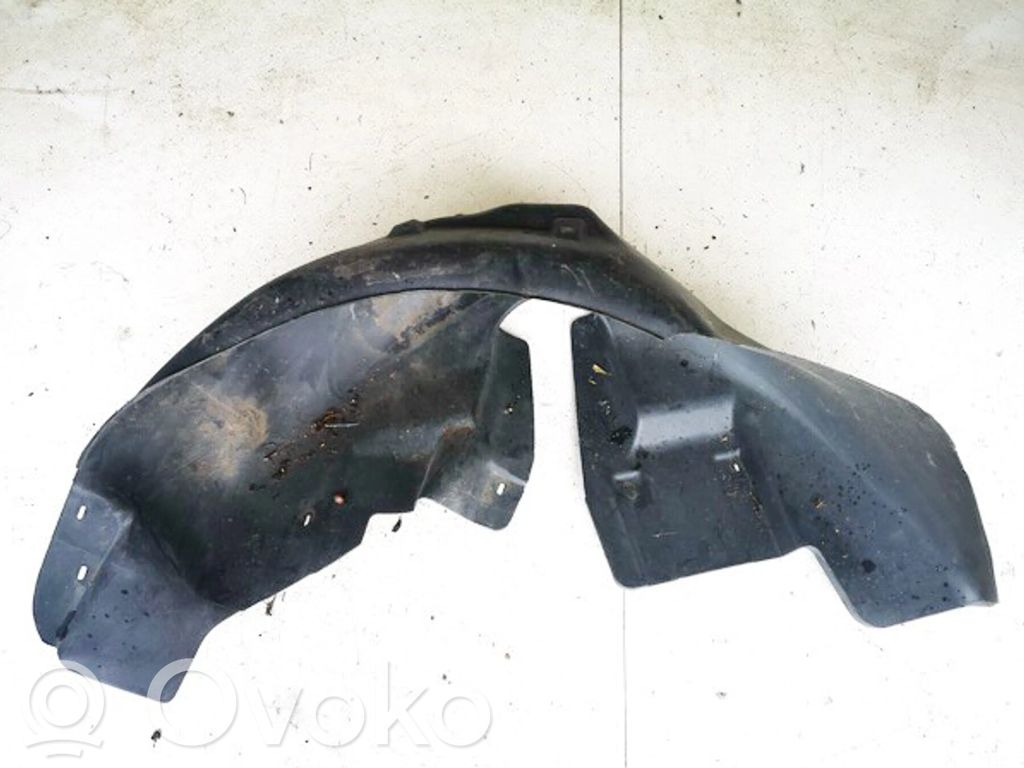 Volkswagen PASSAT B5 Nadkole tylne 