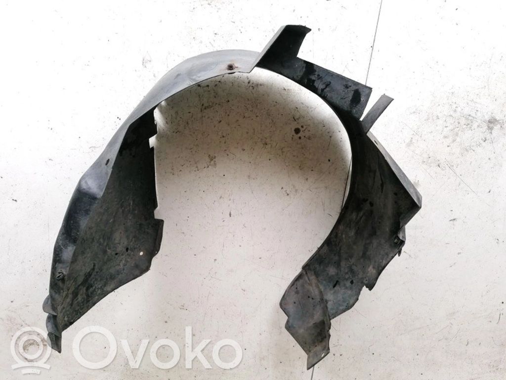Opel Omega B1 Nadkole przednie 