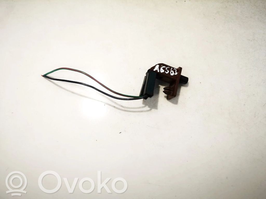 Volvo S40, V40 Etuoven anturi 