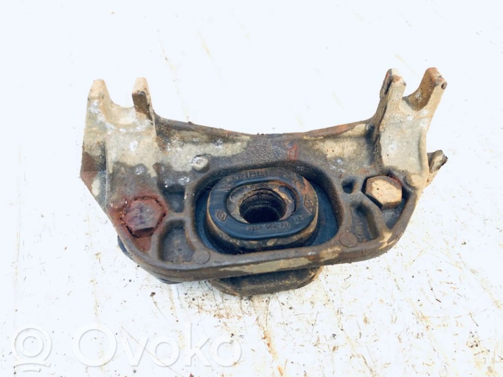 Renault Scenic II -  Grand scenic II Supporto di montaggio del motore 