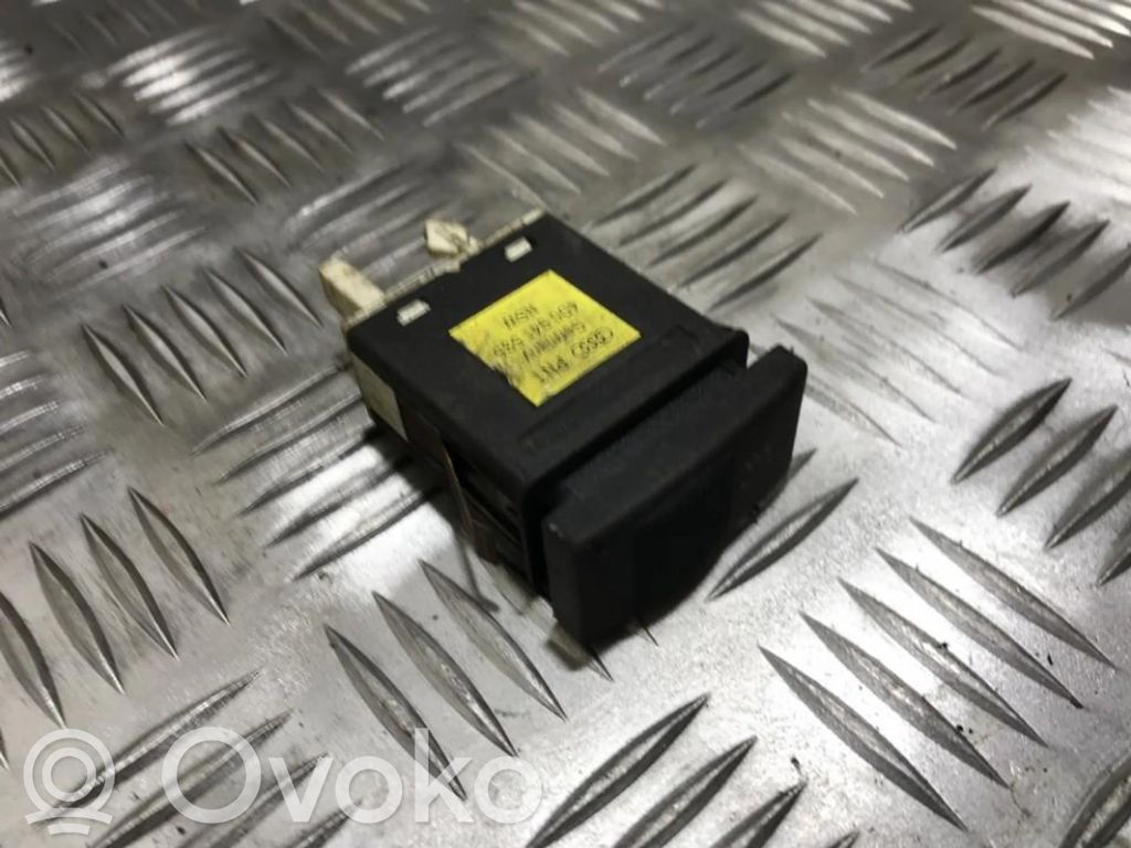 Audi A4 S4 B5 8D Interruttore fendinebbia 