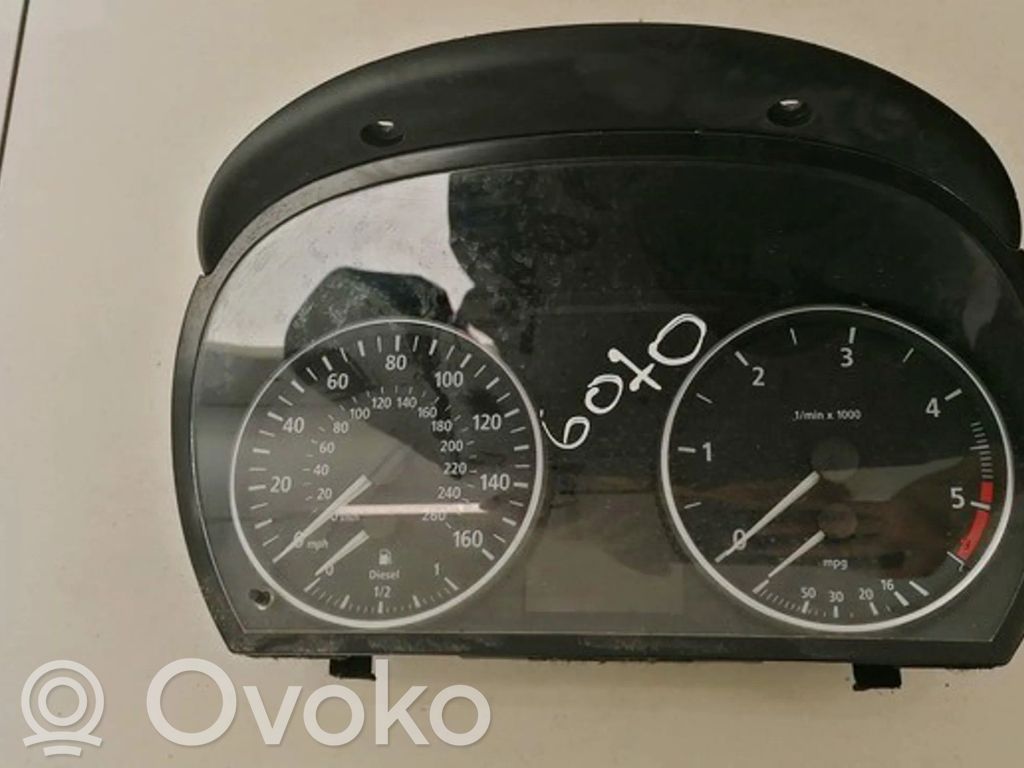 BMW 3 E90 E91 Speedometer (instrument cluster) 