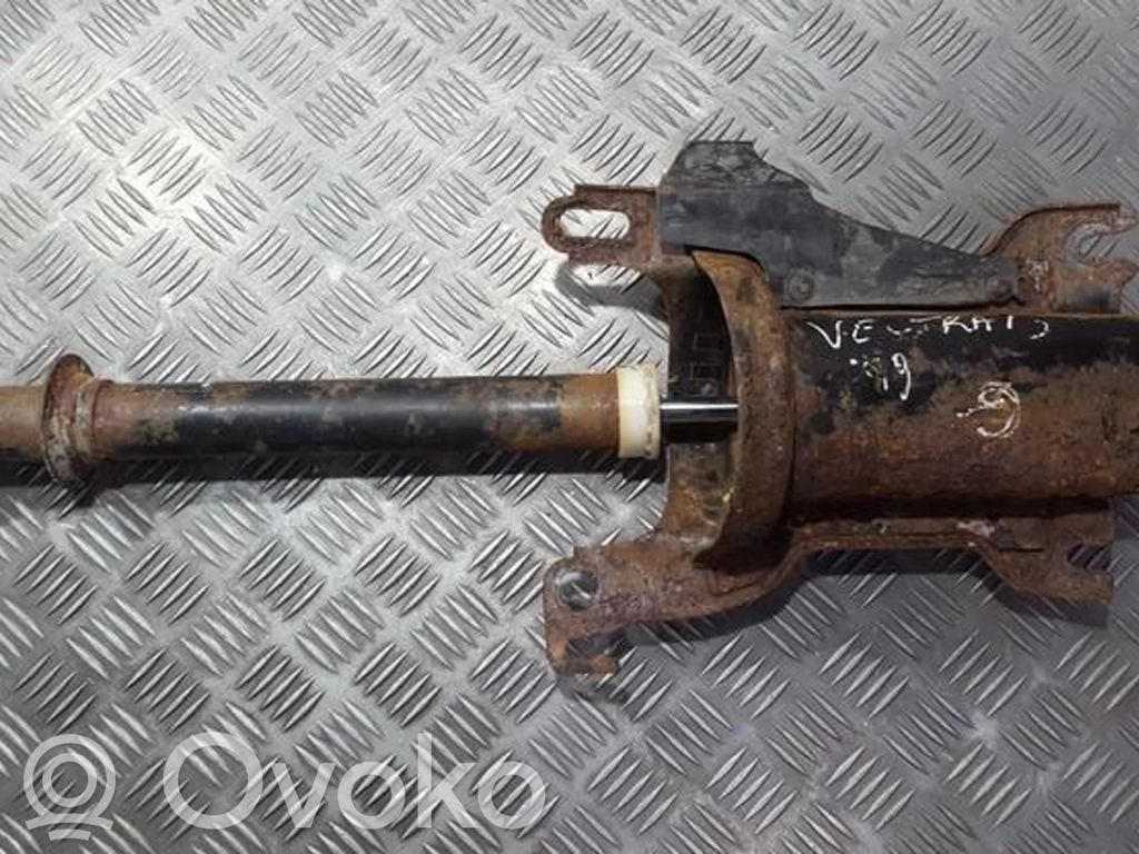 Opel Vectra B Takaiskunvaimennin 
