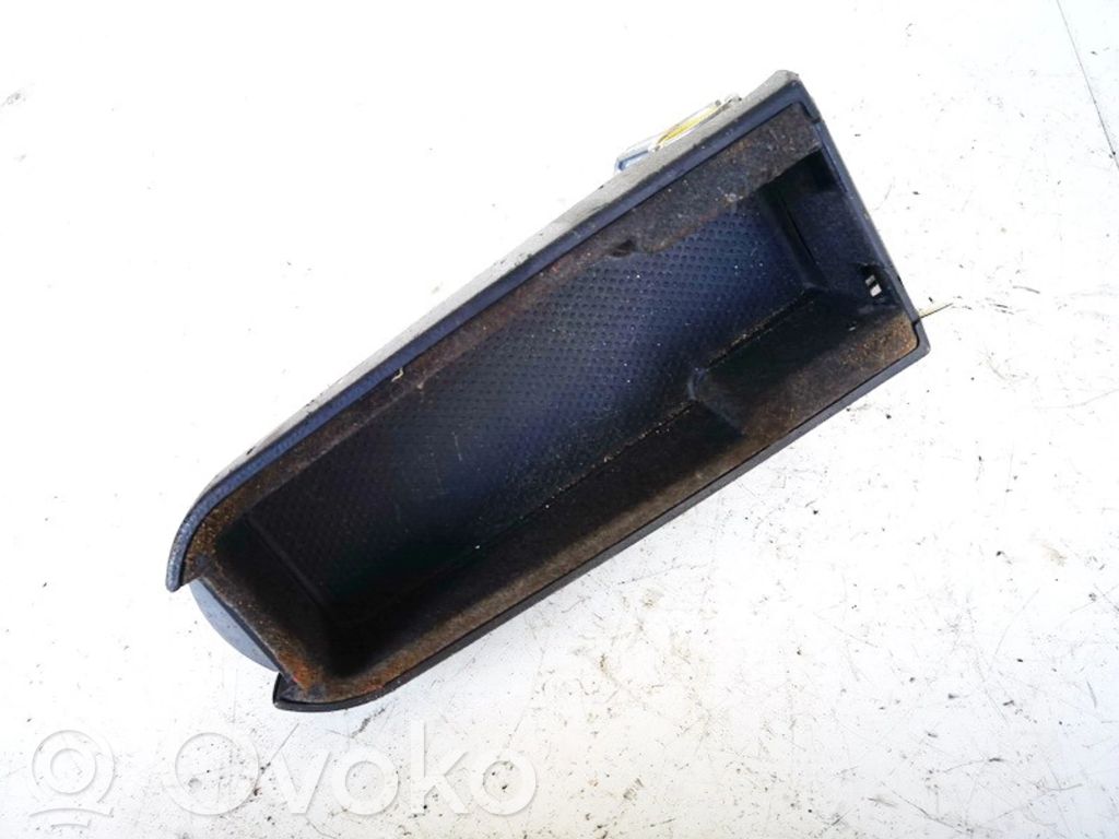 Reposabrazos   3B0864207F,3B0864207F
