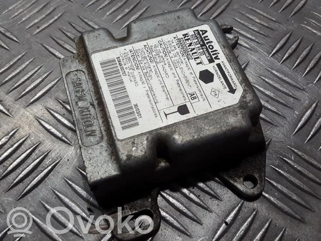 Renault Kangoo I Centralina/modulo airbag 