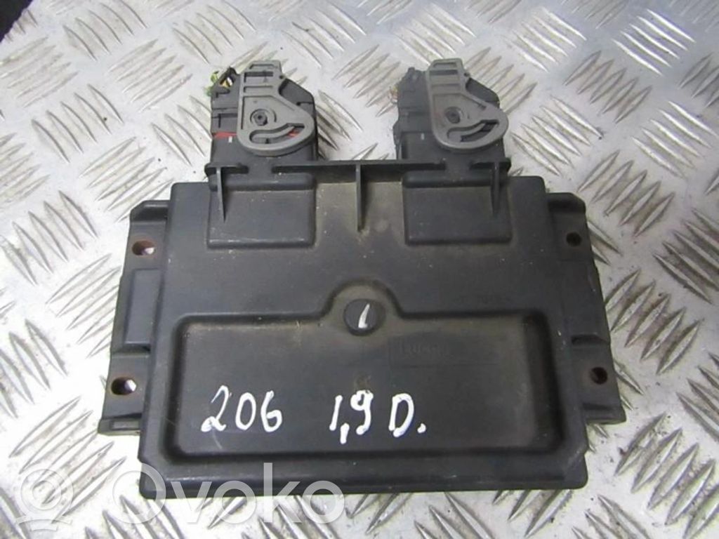Peugeot 206 Engine control unit/module 