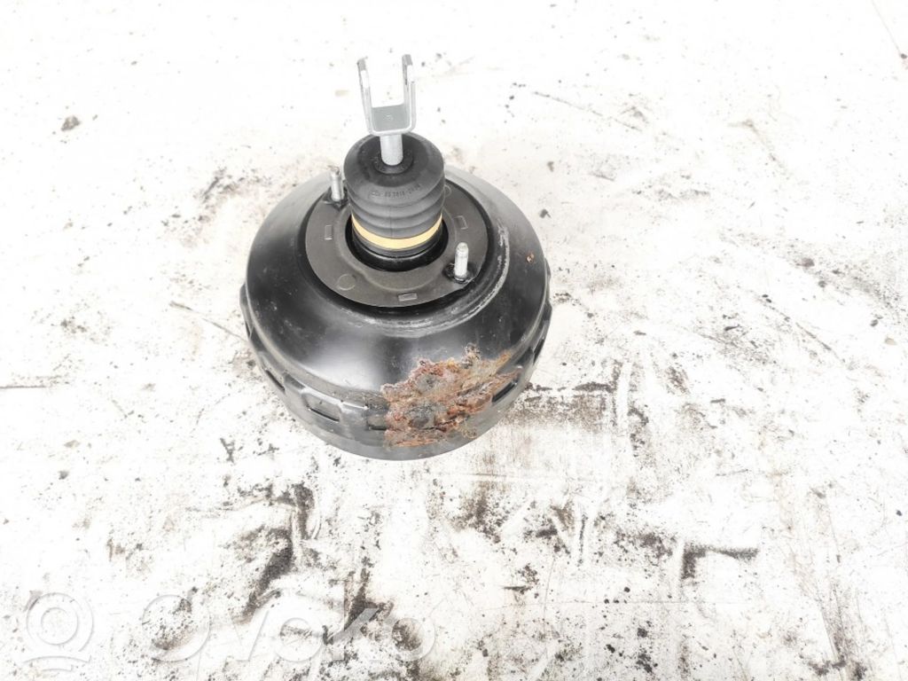 BMW 3 E90 E91 Brake booster 