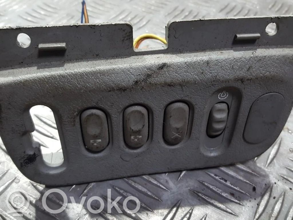 Renault Scenic I Sunroof switch 