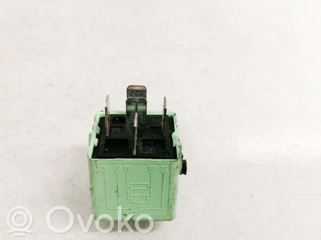 Alte relee   61368373700,V23134K59X312,61368373700,V23134K59X312