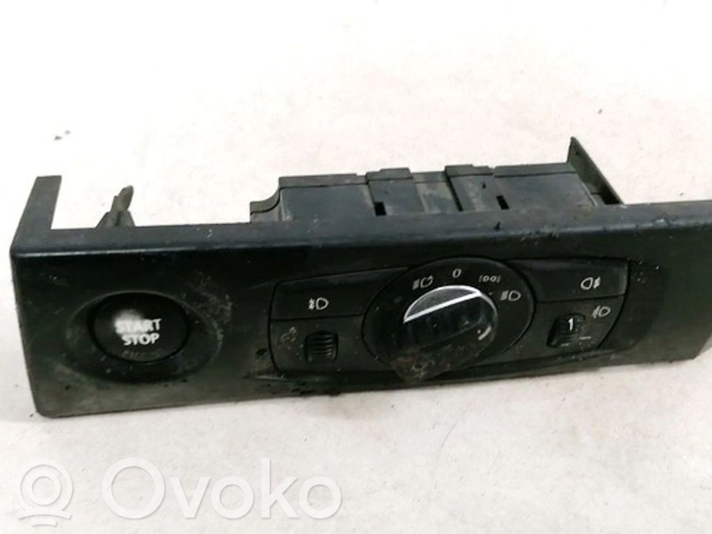 Light switch   6988555,3361010100,3361010100,6988555