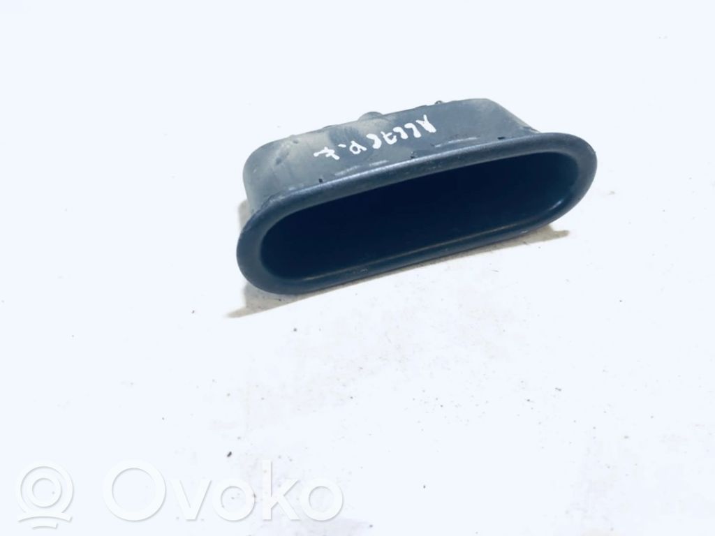 Toyota Yaris Muu sisätilojen osa 