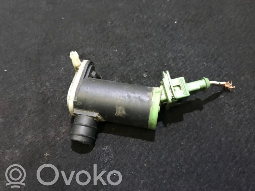 Windscreen/windshield washer pump   720301,720301