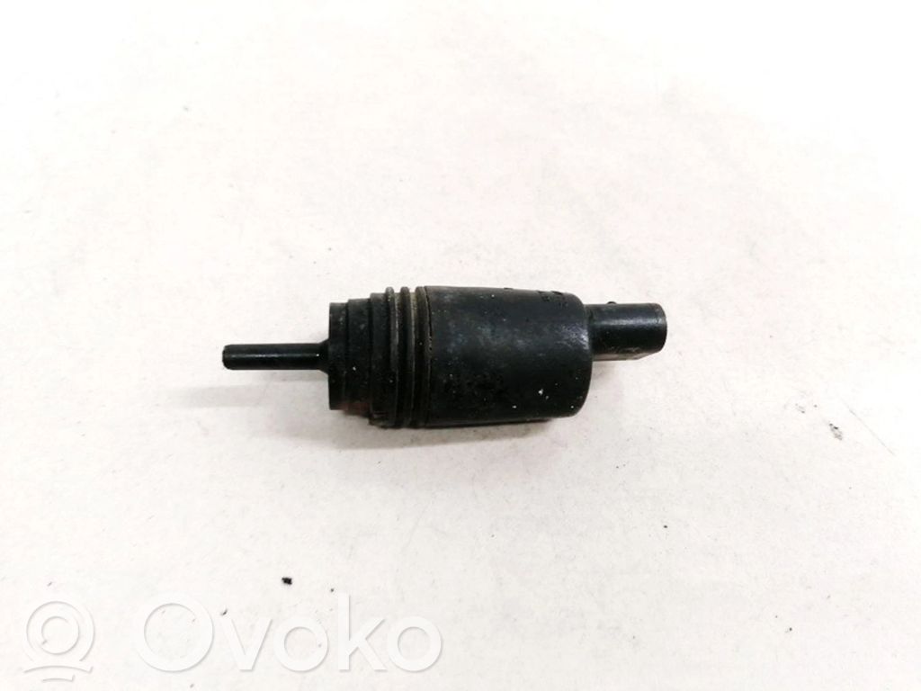 Windscreen/windshield washer pump   67128377612,67,128377612,67128377612
