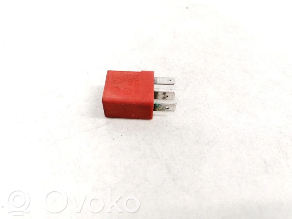 Otros relés   46520422,A727,46520422,A727