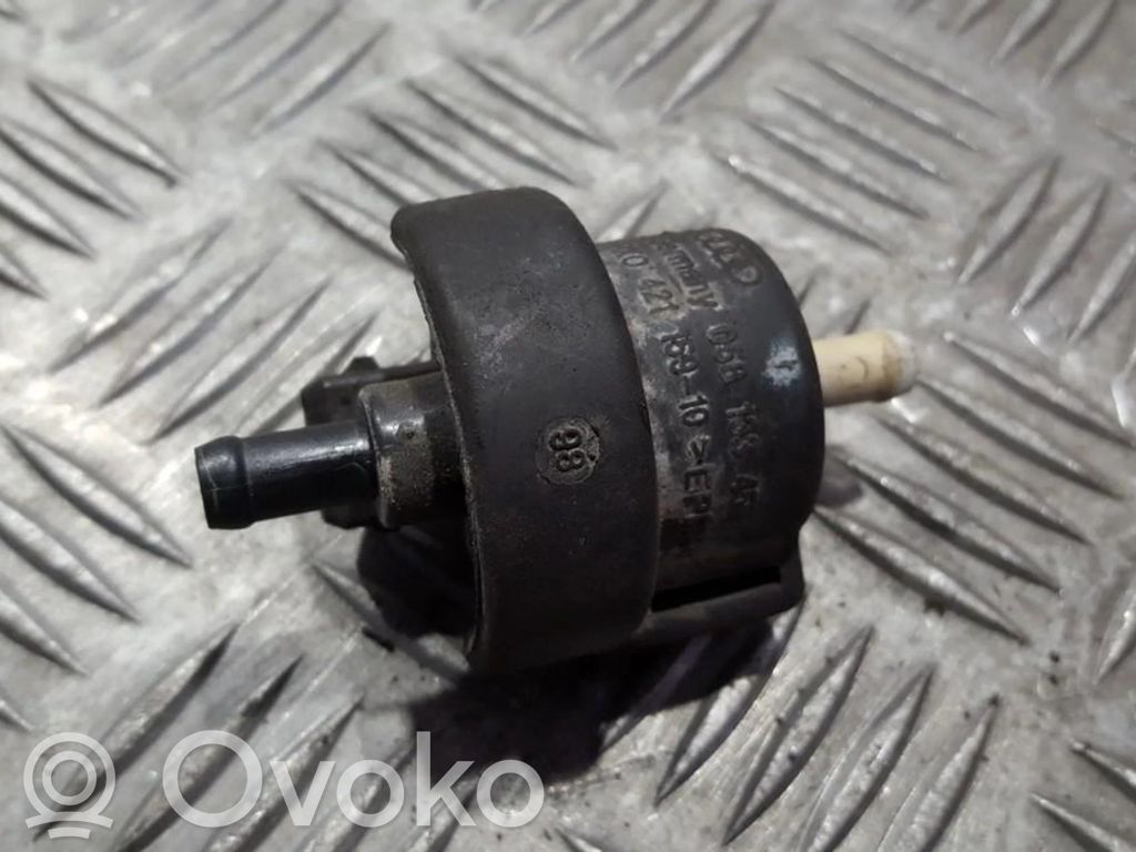 Volkswagen PASSAT B5 Válvula de vacío (Usadas) 