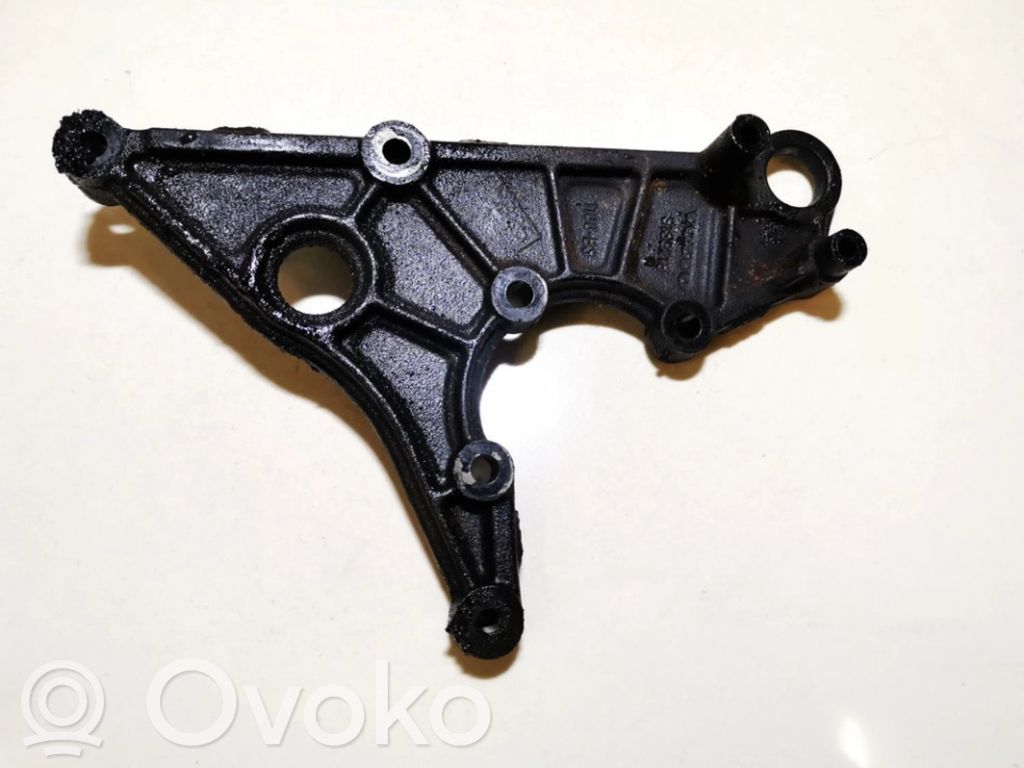 Volvo S40, V40 Halterung Lager Motor 