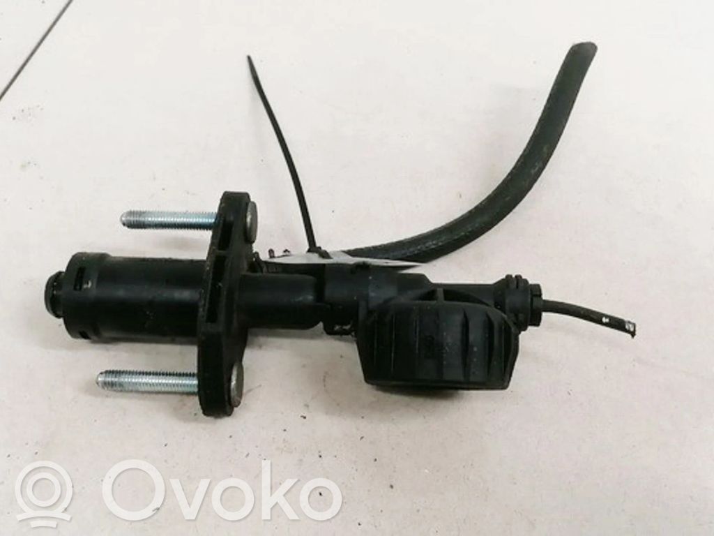 Saab 9-3 Ver2 Cilindru principal ambreiaj 