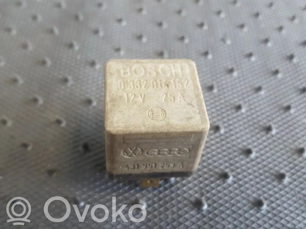 Audi 80 90 B2 Muu rele 