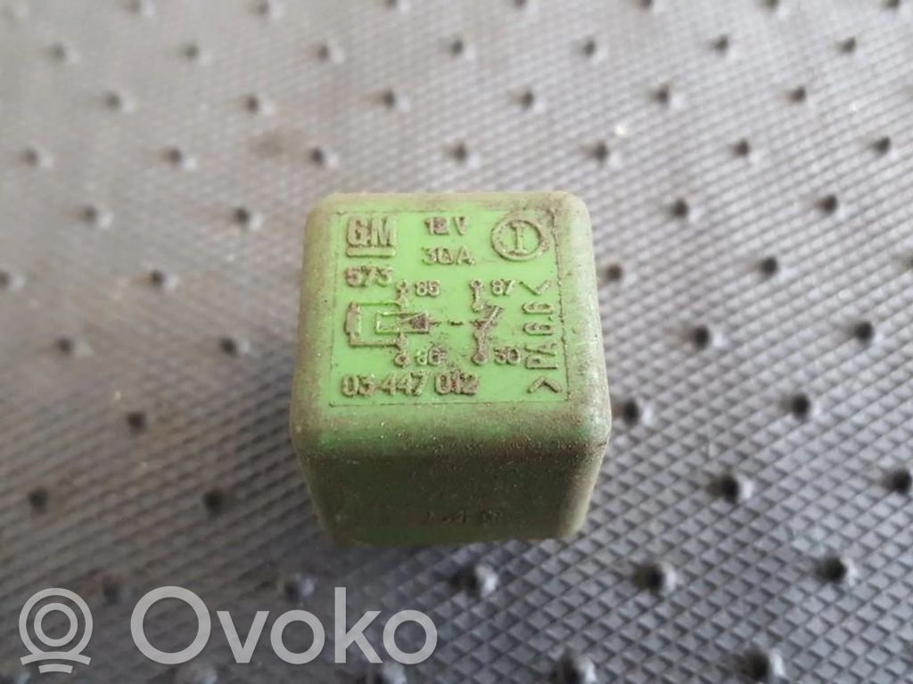 Otros relés   03447012,GM12V30A573,03447012,GM12V30A573
