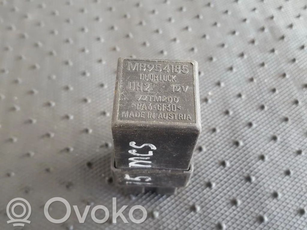 Mitsubishi Carisma Altri relè 
