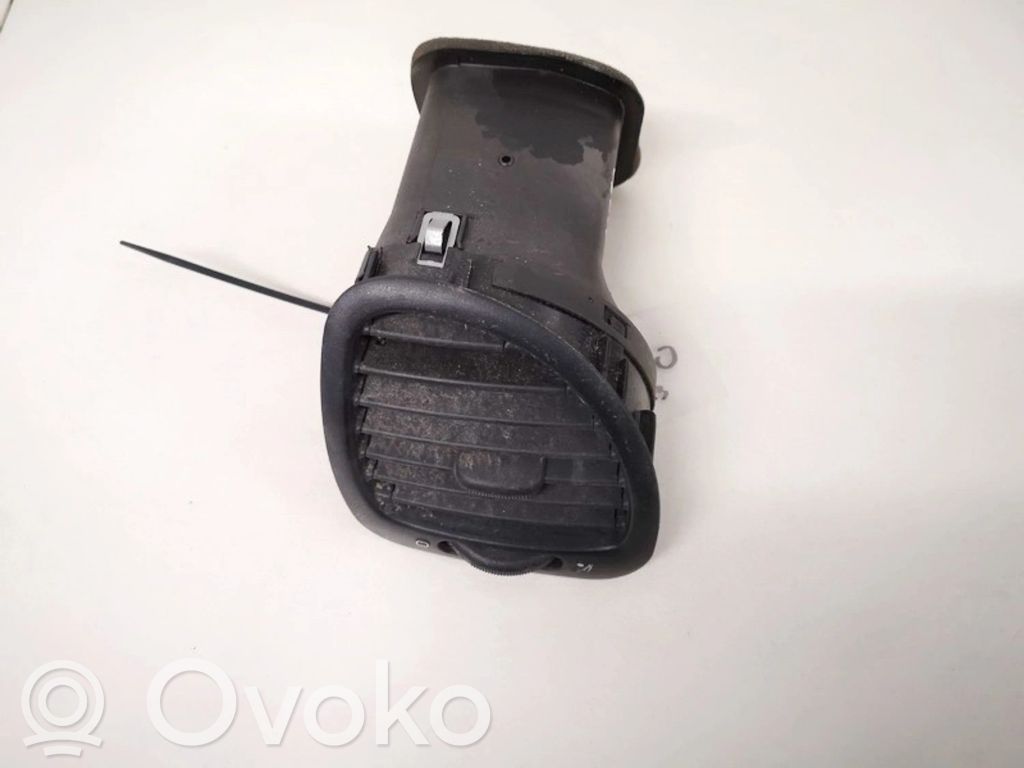 Ford Galaxy Dysze / Kratki środkowego nawiewu deski rozdzielczej 