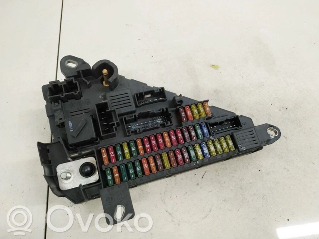 Fuse box set   690661803,690661803