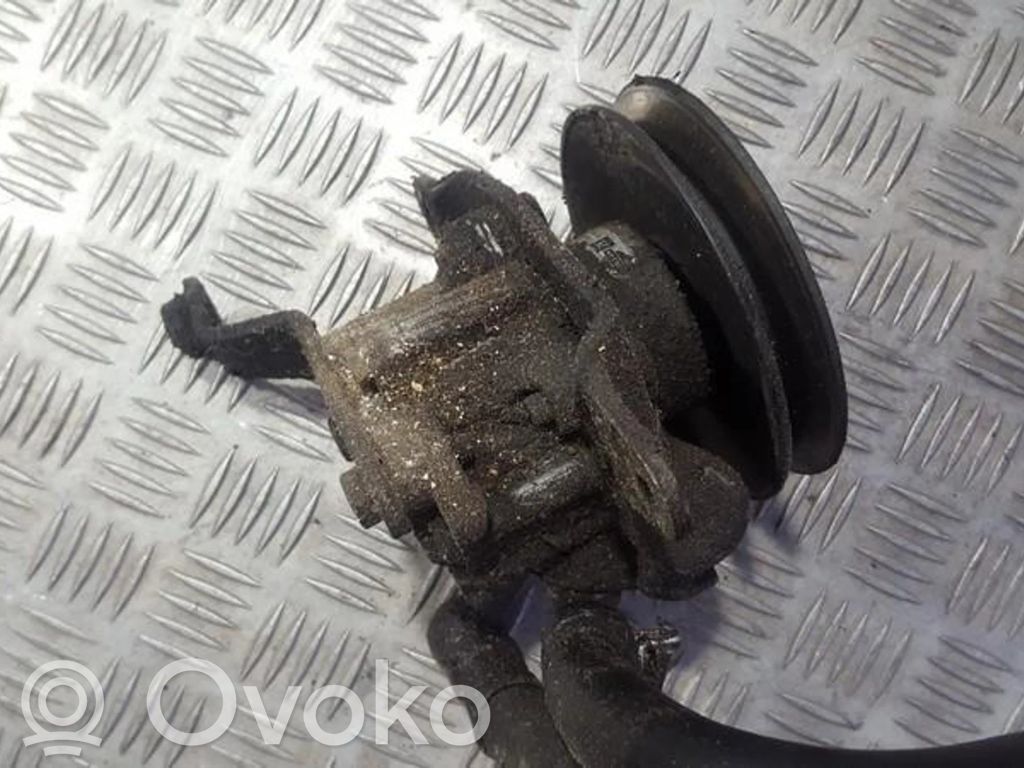 Nissan Almera Pompa servosterzo 
