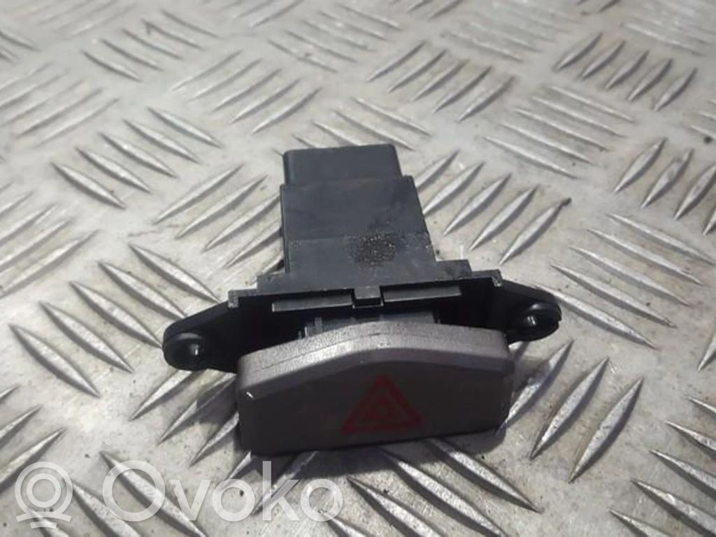 Botón interruptor de luz de peligro   864W0140,864W0140