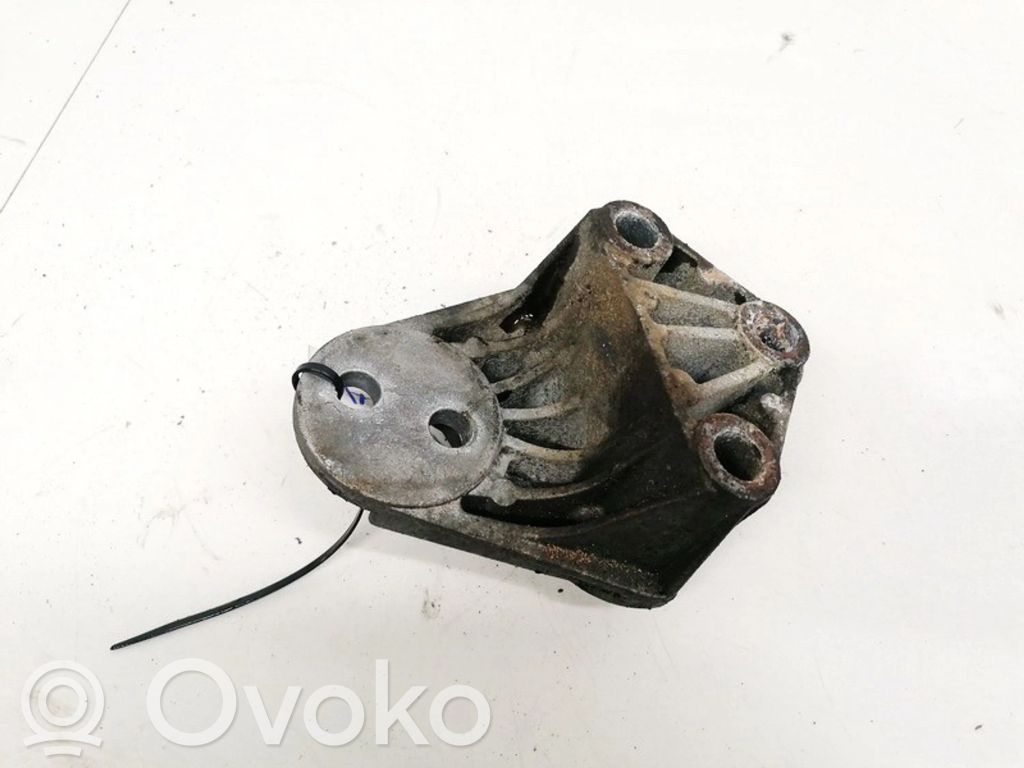 Opel Vectra B Suport motor 