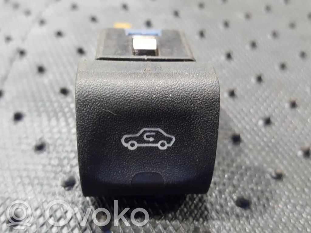 Opel Omega B1 Interruptor de control del ventilador interior 