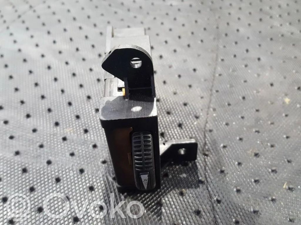 Light switch   F58B11691BA,L907R,F58B11691BA,L907R