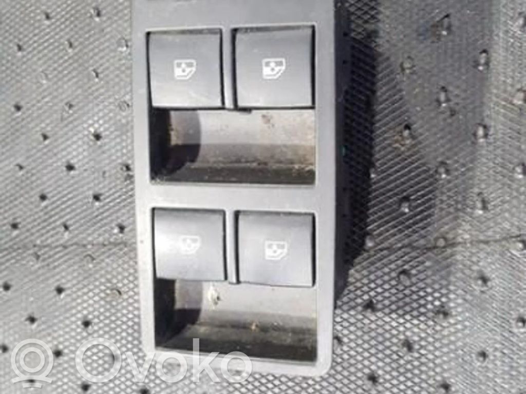 Opel Insignia A Interruptor del elevalunas eléctrico 
