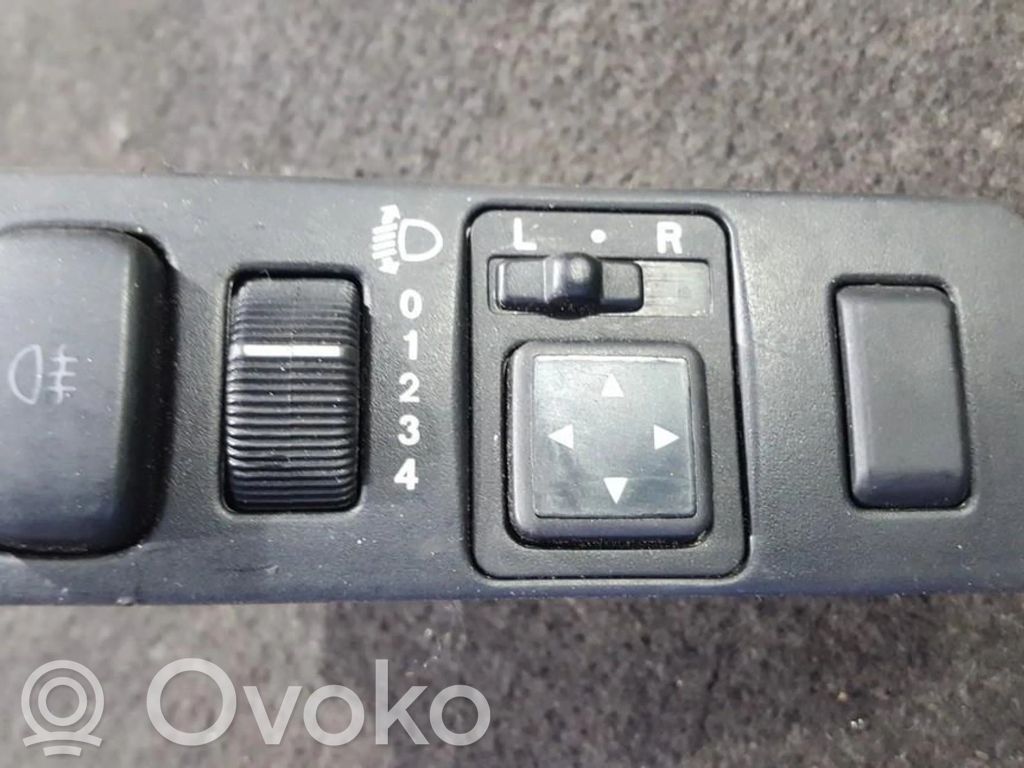 Mitsubishi Space Star Headlight level height control switch 