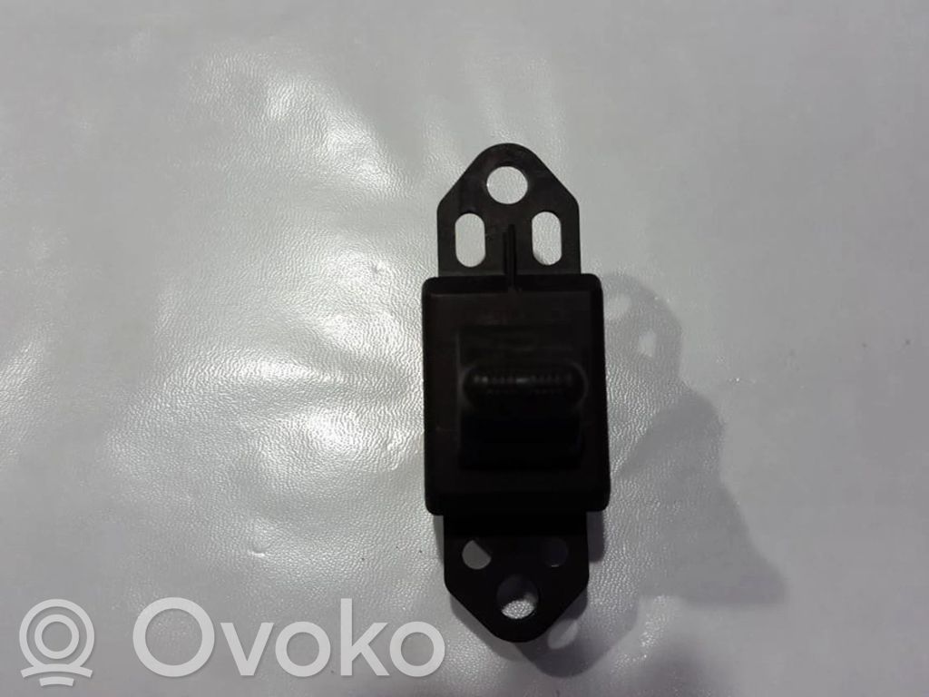Interruptor del elevalunas eléctrico   04685727AB,1204A2,04685727AB,1204A2