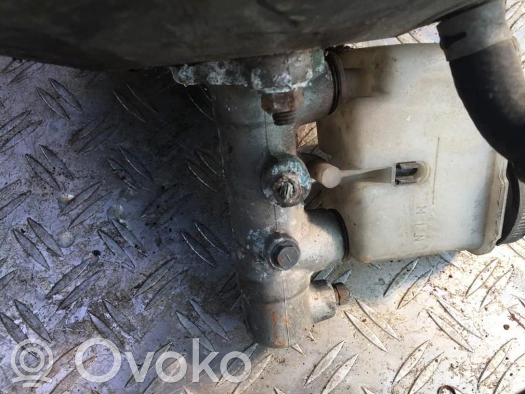 Master brake cylinder
