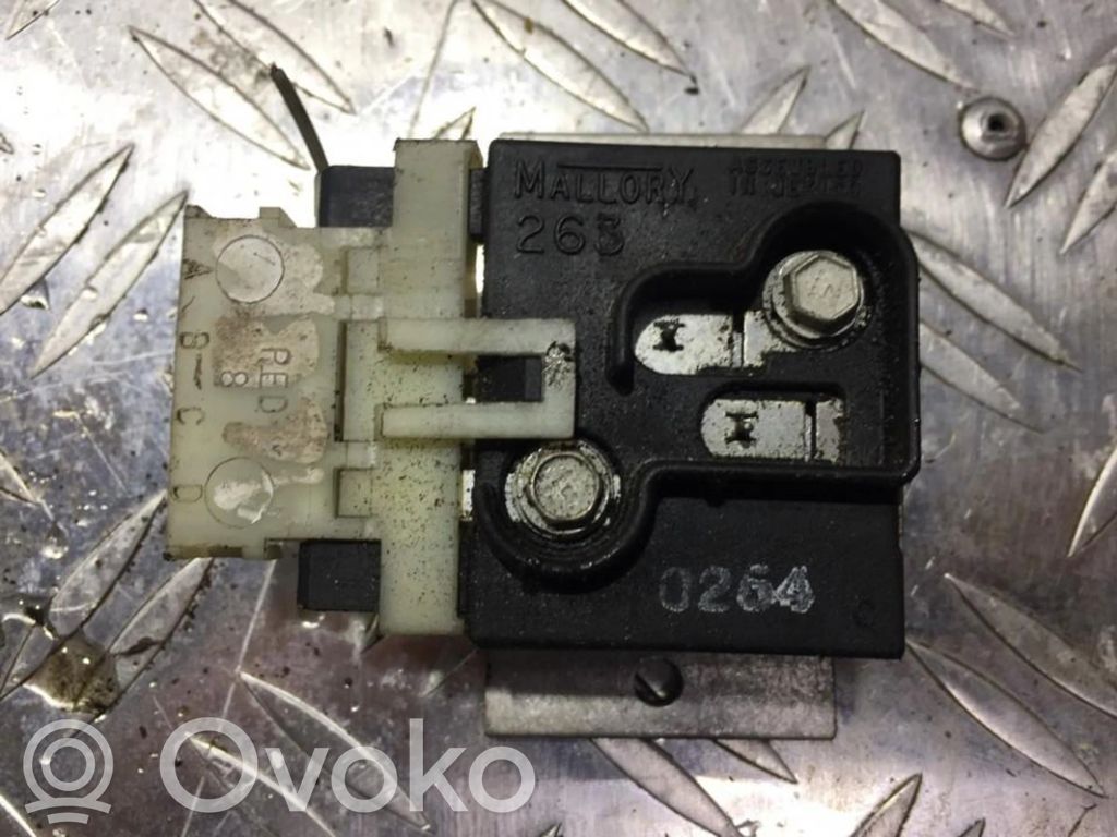 Pontiac Trans Sport Coolant fan relay 