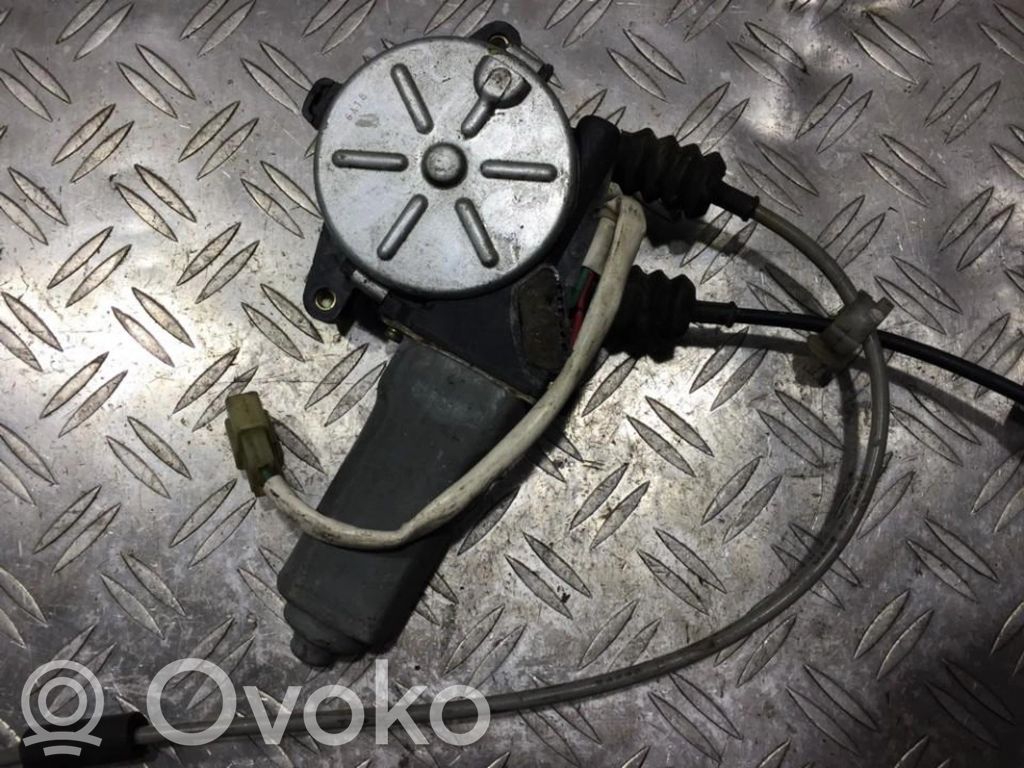 Mazda 323 F Silnik regulatora szyby drzwi przednich