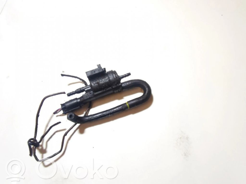 Mercedes-Benz C W203 Valvola di depressione (usato)