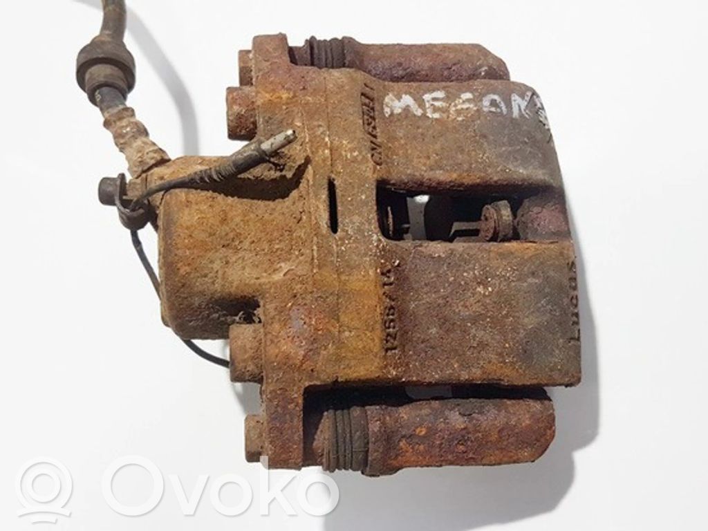 Renault Megane I Zacisk hamulcowy przedni 