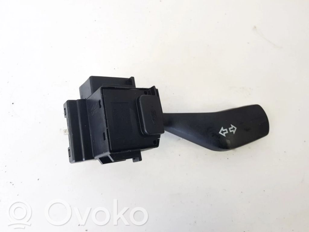 Ford Focus Leva indicatori 