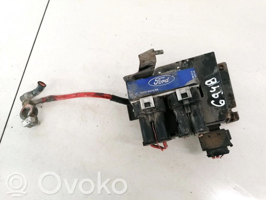 Jäähdytyspuhaltimen rele   95VW8C616BA,7M0000317C,7M0000317C,95VW8C616BA