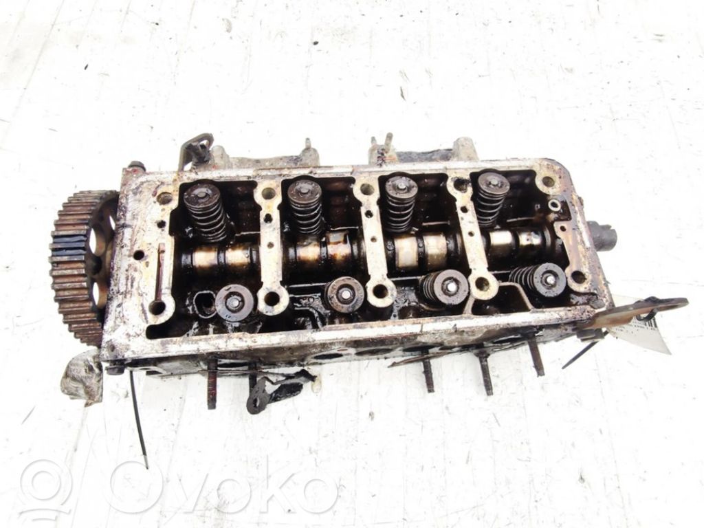 Peugeot 306 Culata del motor 